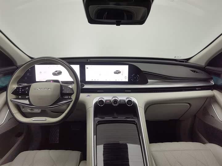 Фото 5 - Exeed RX