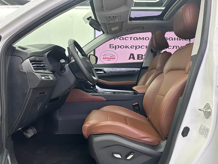 Фото 4 - Geely Vision X6