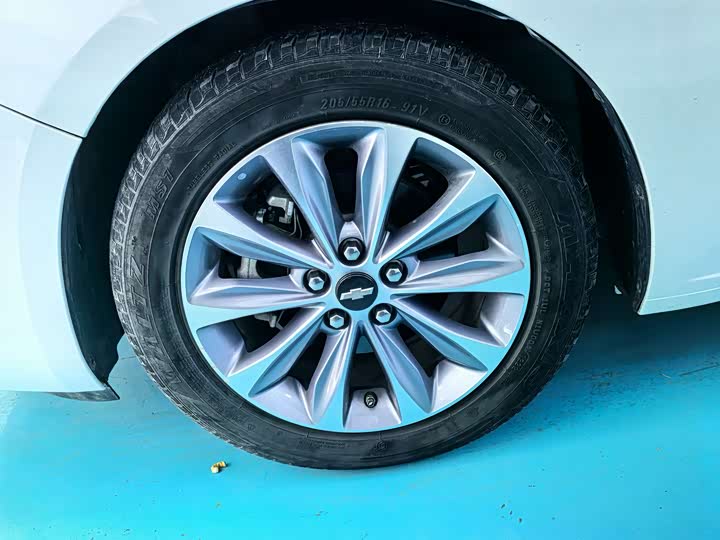 Фото 5 - Chevrolet Monza