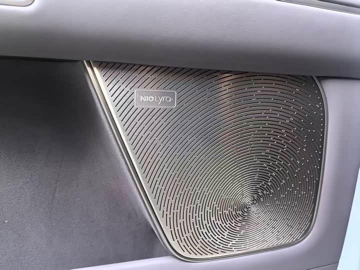 Фото 5 - Nio ES8