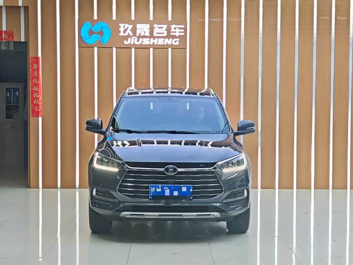 Фото 2 - BYD Song