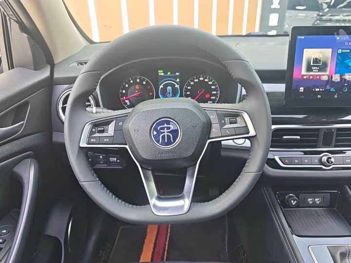 Фото 6 - BYD Song