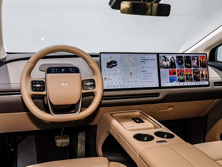 Фото 8 - LiXiang i8