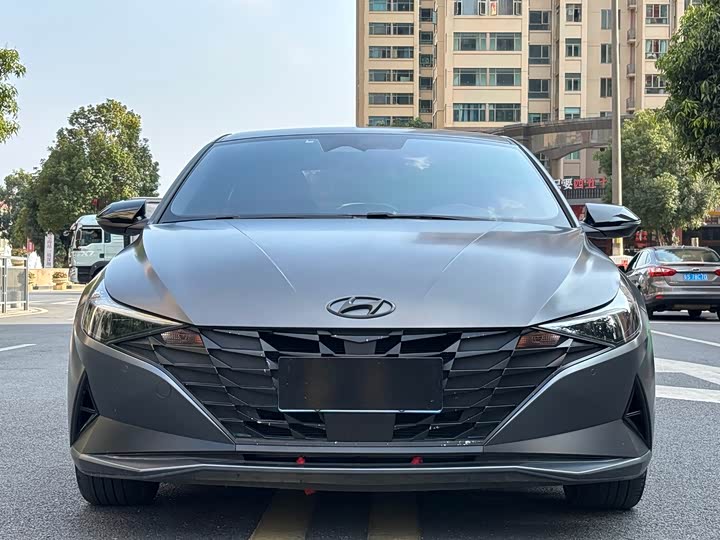 Фото 2 - Hyundai Elantra N line