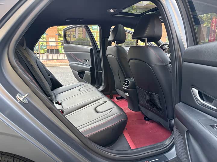 Фото 8 - Hyundai Elantra N line