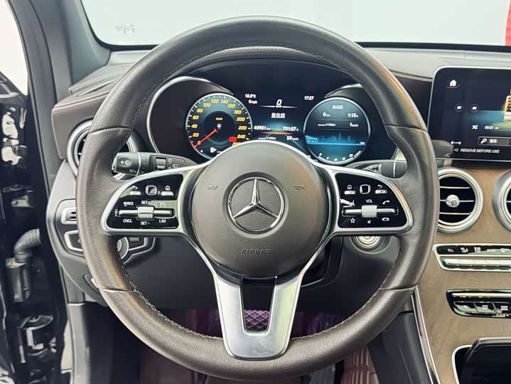 Фото 8 - Mercedes-Benz GLC-Class