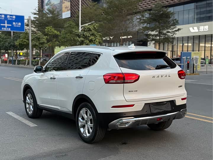 Фото 6 - Haval H6