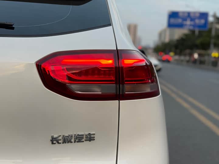 Фото 8 - Haval H6