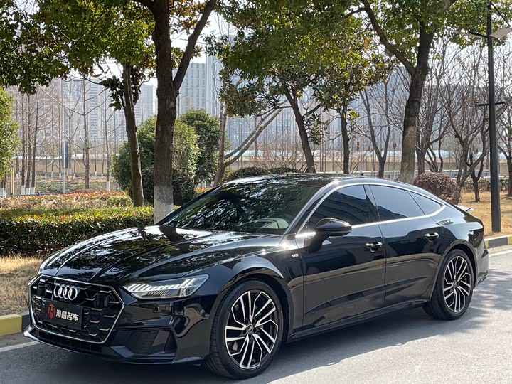 Фото 1 - Audi A7