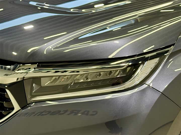 Фото 8 - Honda Avancier