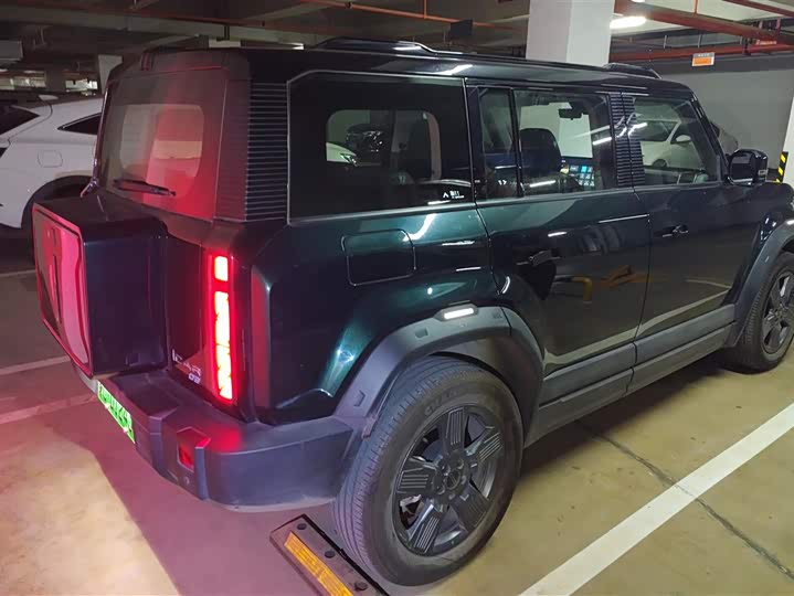 Фото 3 - Chery iCar 03