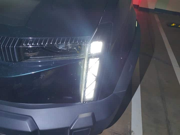 Фото 5 - Chery iCar 03