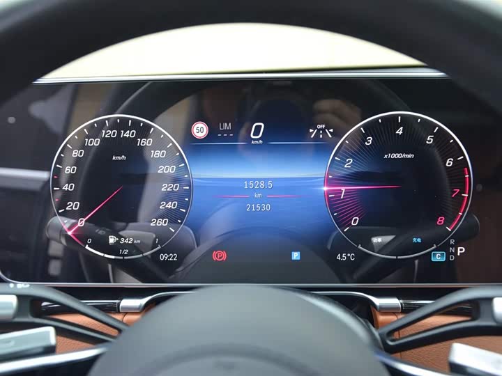 Фото 7 - Mercedes-Benz S-Class