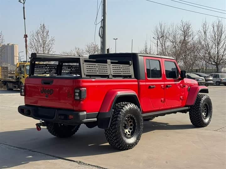 Фото 7 - Jeep Gladiator