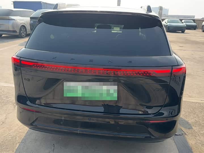 Фото 2 - XPeng G9