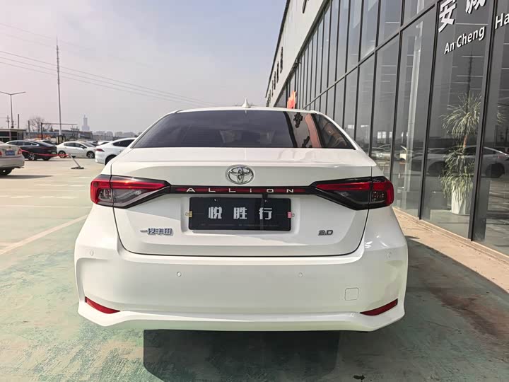 Фото 6 - Toyota Allion