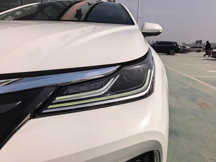 Фото 8 - Toyota Allion