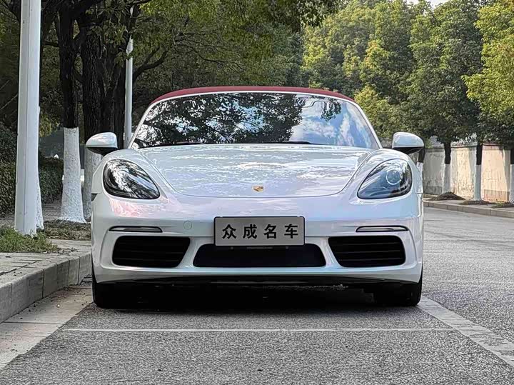 Фото 4 - Porsche 718