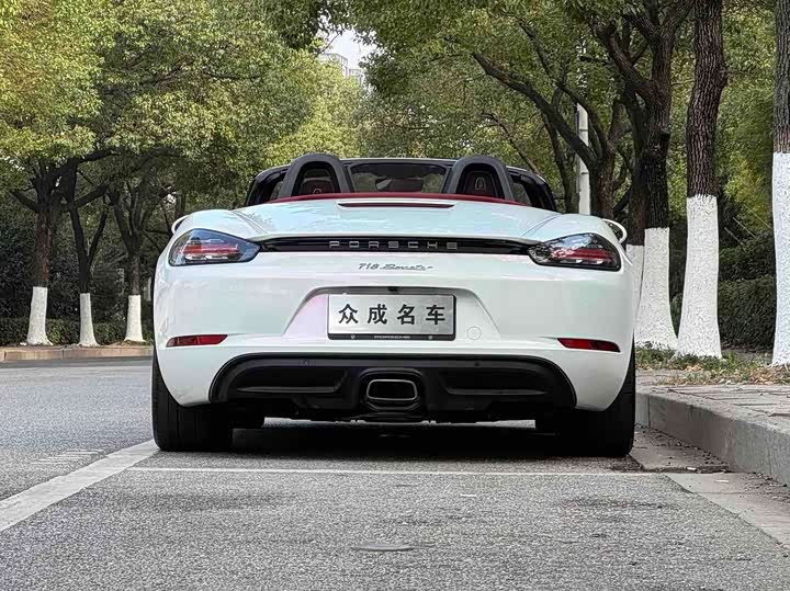 Фото 8 - Porsche 718