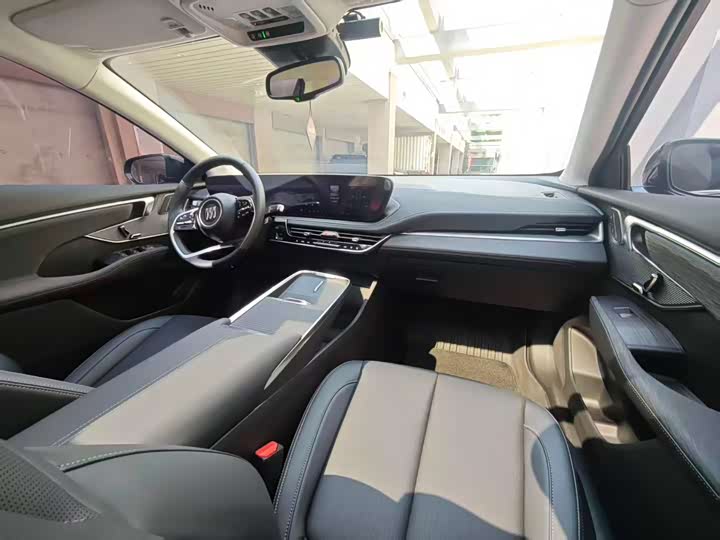 Фото 8 - Buick LaCrosse