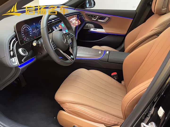 Фото 7 - Mercedes-Benz E-Class