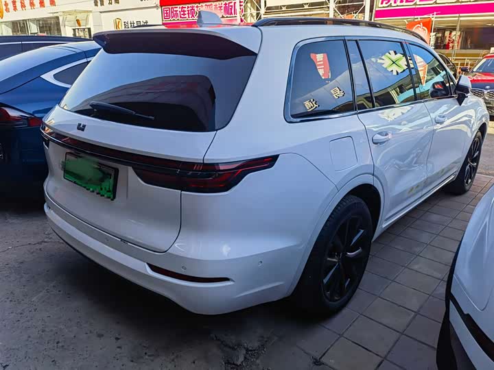 Фото 6 - LiXiang One