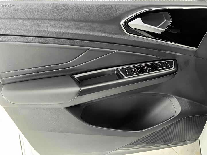 Фото 8 - Jetta VS7