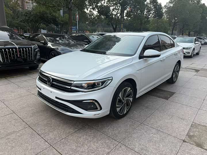 Фото 1 - Volkswagen Bora