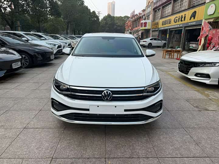 Фото 2 - Volkswagen Bora