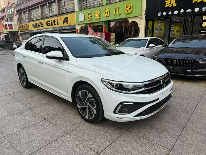 Фото 3 - Volkswagen Bora