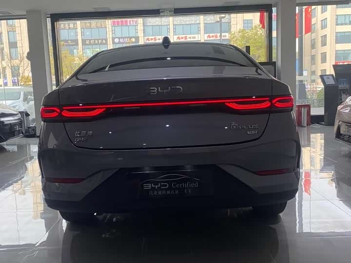 Фото 6 - BYD Qin Plus