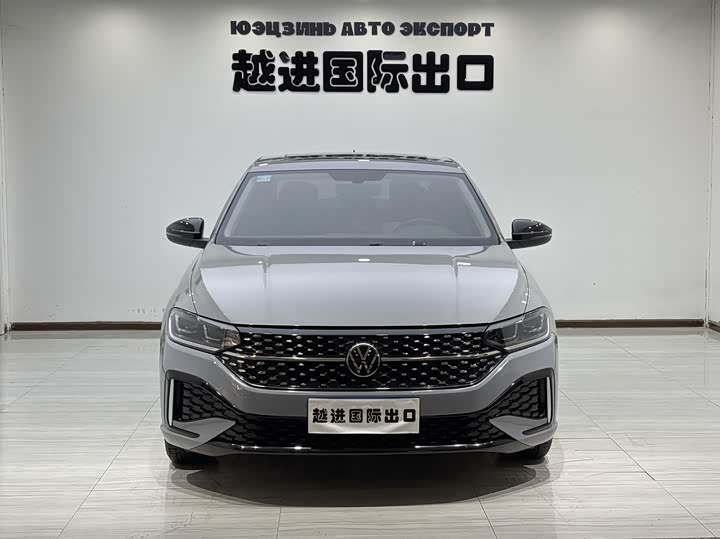 Фото 2 - Volkswagen Lavida