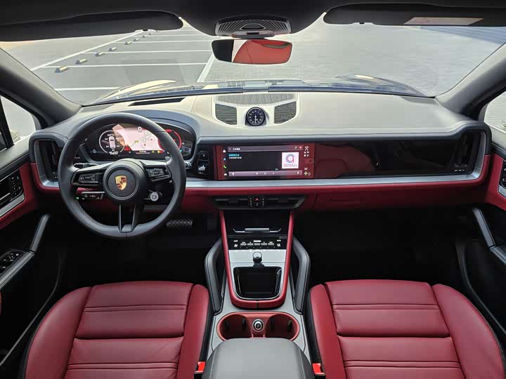 Фото 9 - Porsche Cayenne