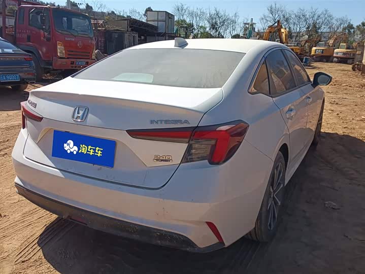 Фото 3 - Honda Integra