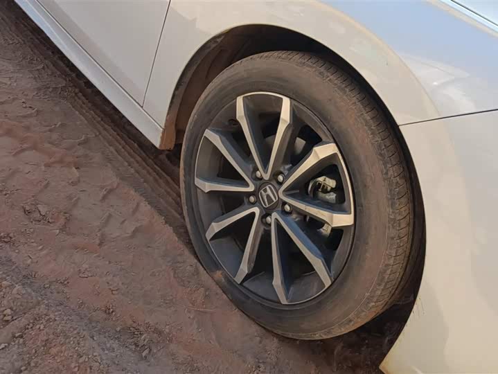 Фото 6 - Honda Integra