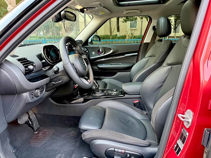 Фото 3 - Mini Clubman