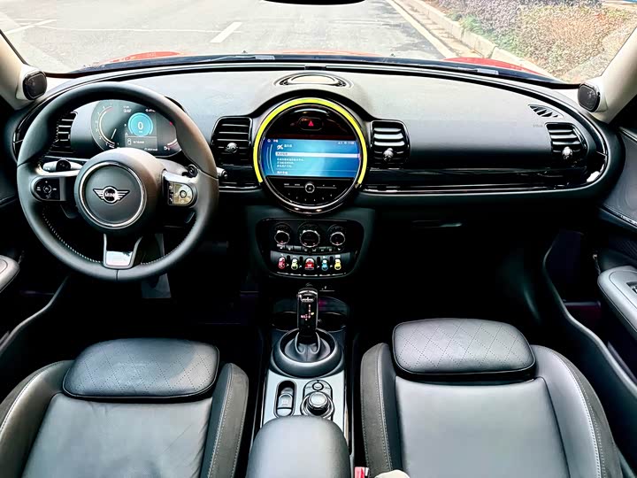 Фото 5 - Mini Clubman