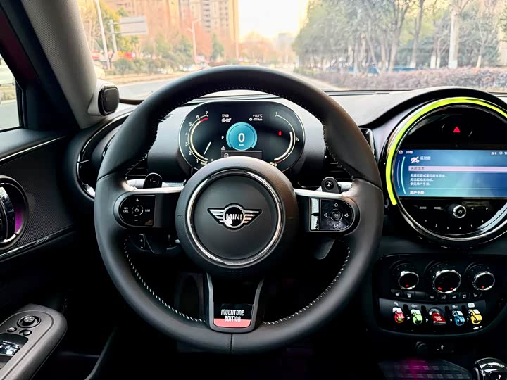 Фото 6 - Mini Clubman