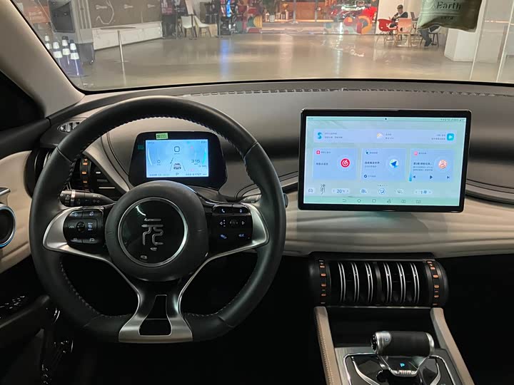 Фото 8 - BYD Yuan Plus