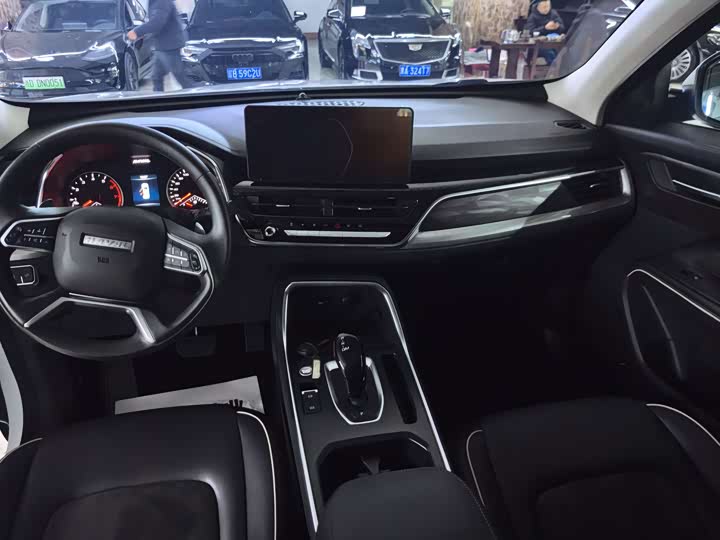 Фото 8 - Haval H6