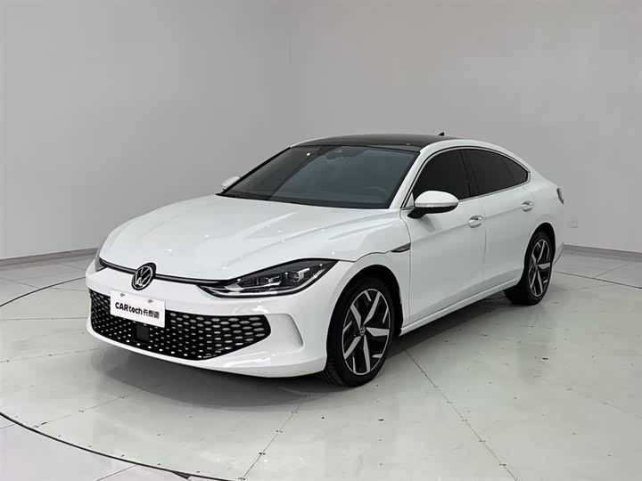 Фото 1 - Volkswagen Lamando L