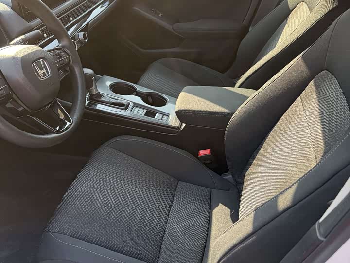 Фото 8 - Honda Integra