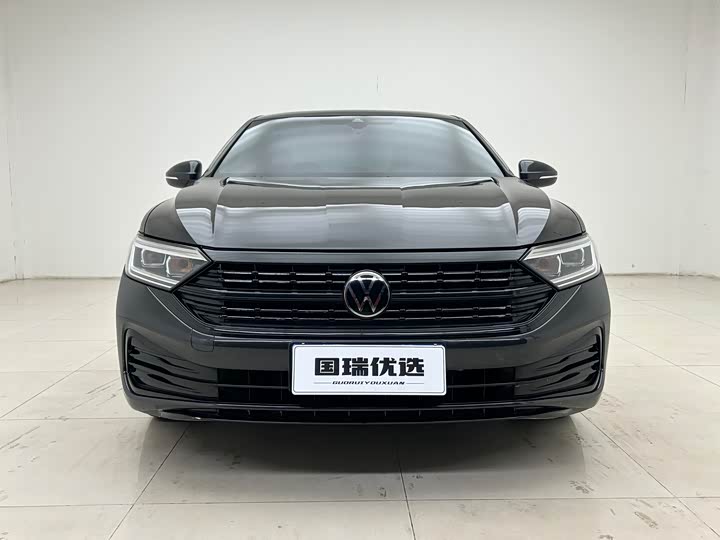 Фото 2 - Volkswagen Sagitar L