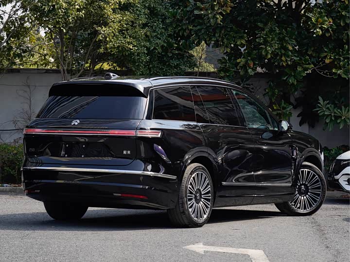 Фото 5 - Nio ES8