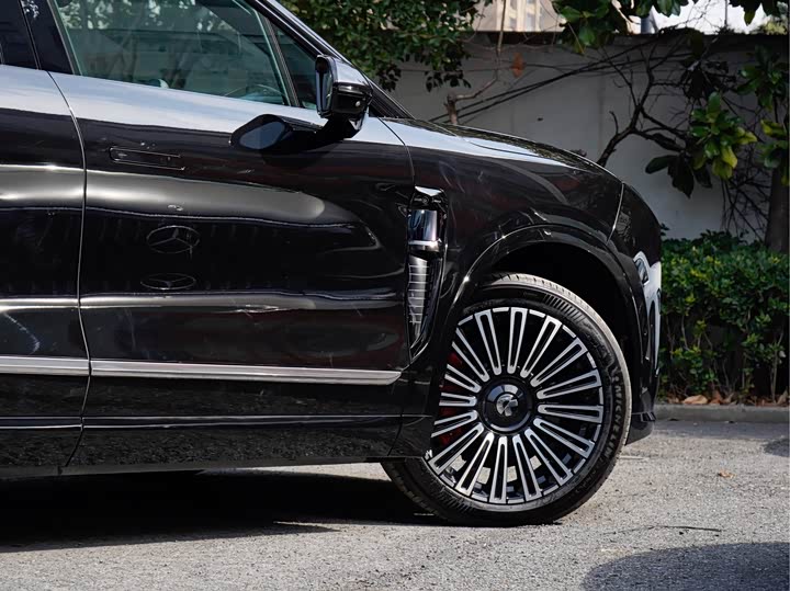 Фото 9 - Nio ES8