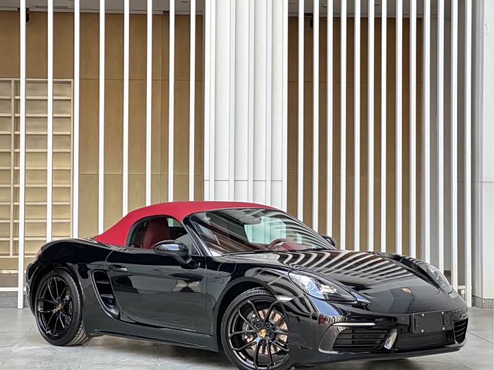 Фото 3 - Porsche 718