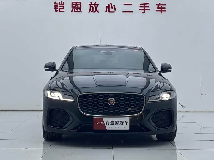 Фото 2 - Jaguar XF L