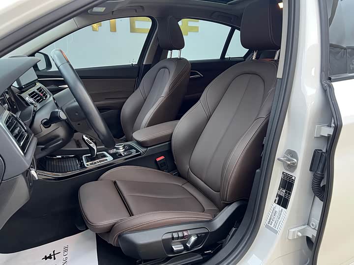 Фото 7 - BMW 1 Series