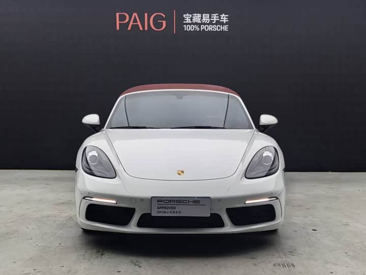 Фото 1 - Porsche 718