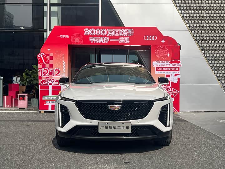 Фото 2 - Cadillac GT4